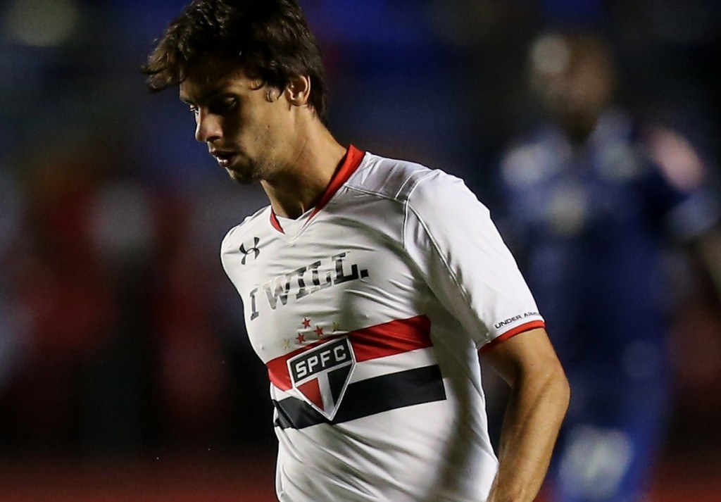Sao Paulo v Cruzeiro - Copa Bridgestone Libertadores 2015 Round of 16