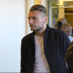 immobile