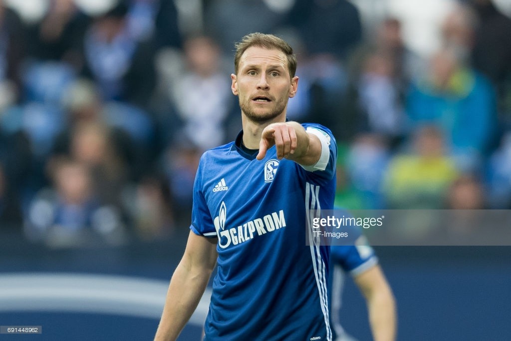howedes