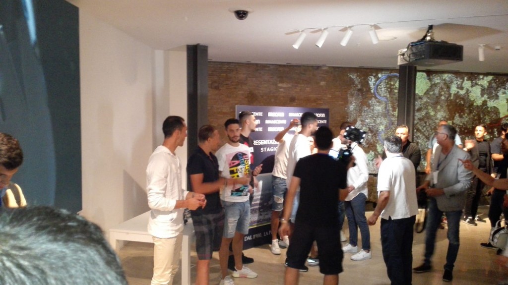 c950579a-dfd4-4a58-8ae9-6271f6509871