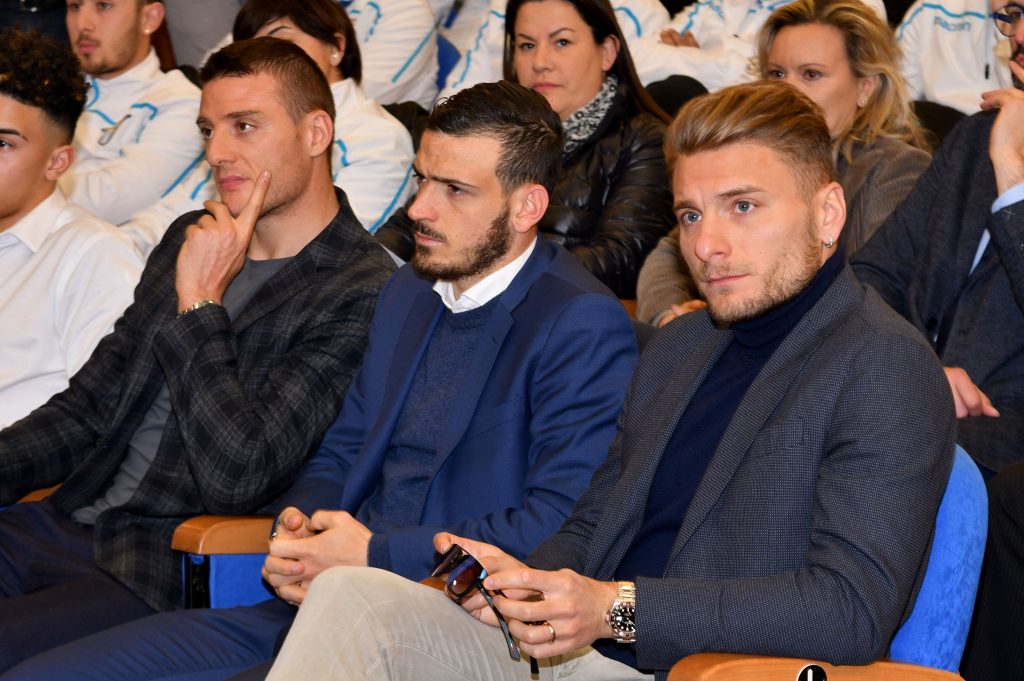 immobile