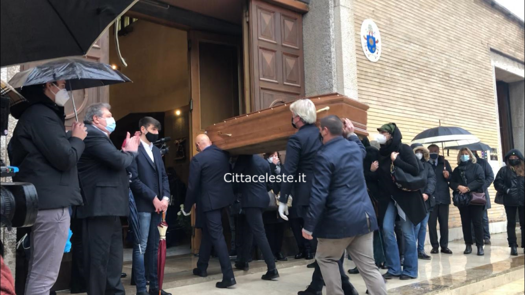 add-watermark_2020_12_02_02_04_04