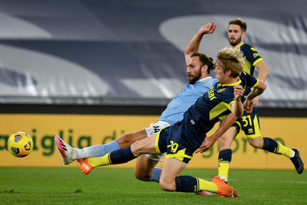 Notizie Lazio, palo di Muriqi