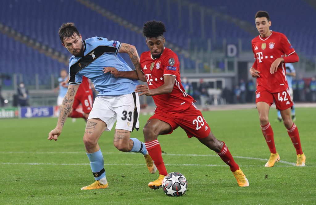 Acerbi contrasta Coman