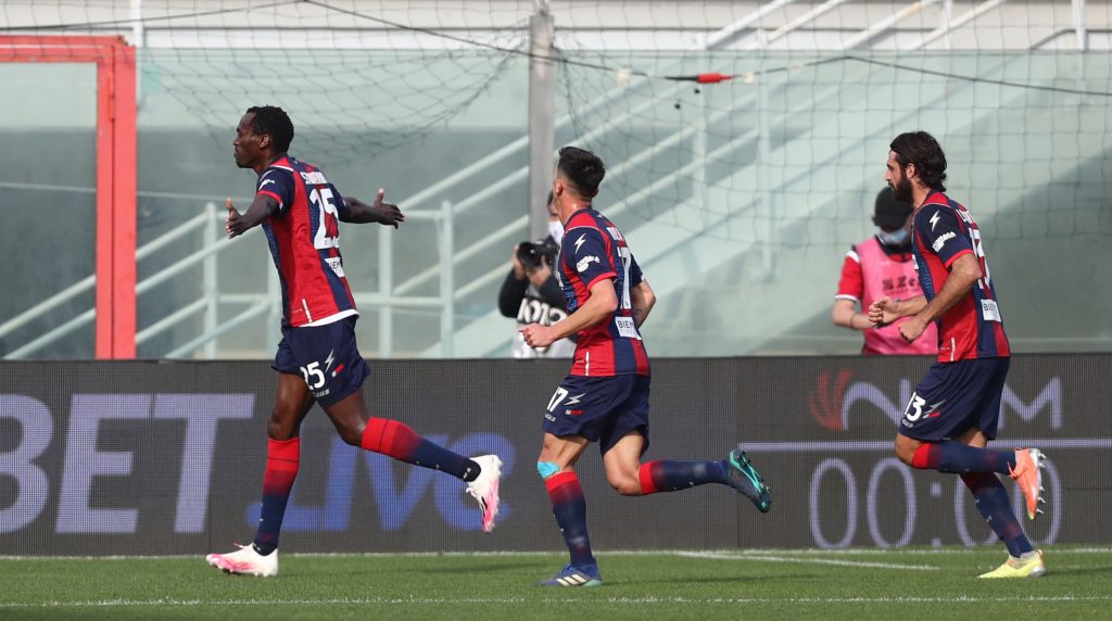 Crotone, Simy
