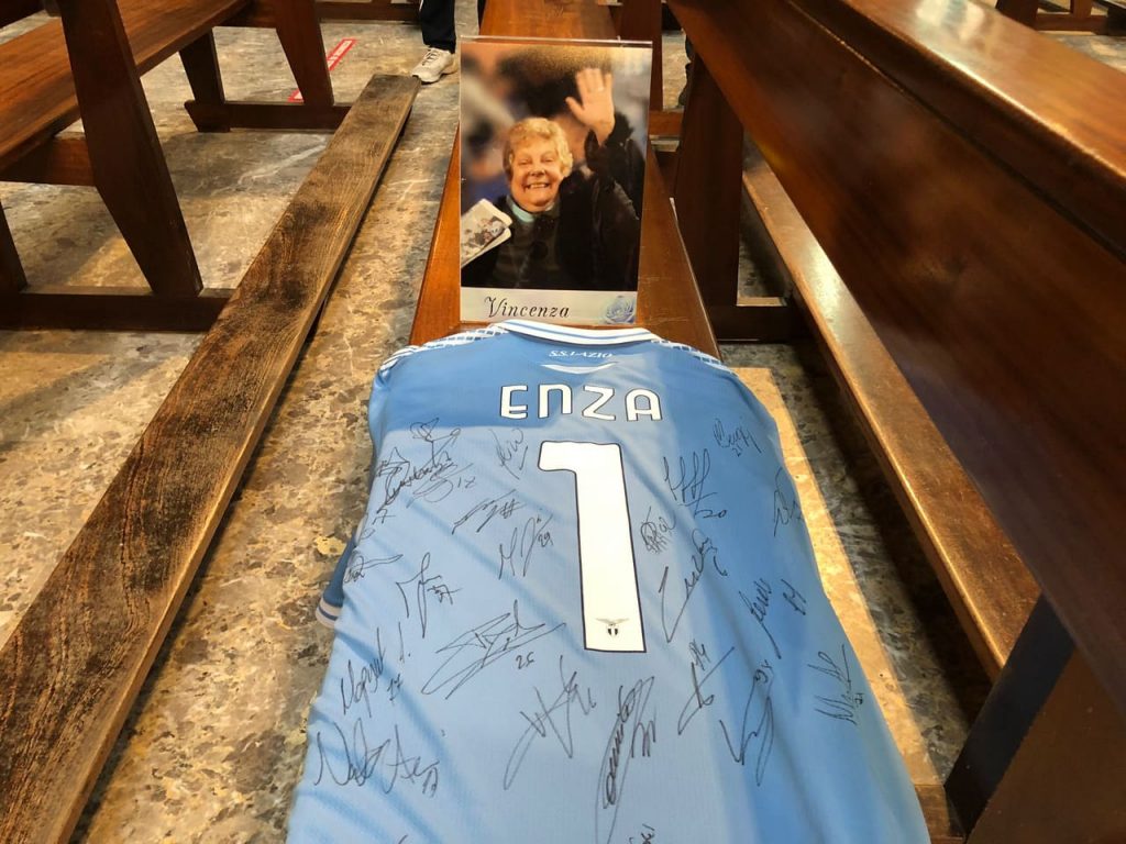 funerali-enza3