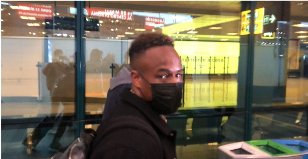 Cabral arriva a Fiumicino