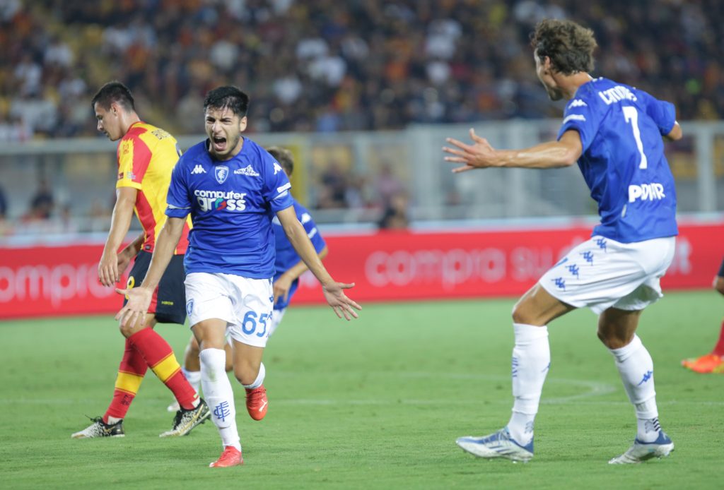 L'esultanza di Parisi dopo il gol contro il Lecce