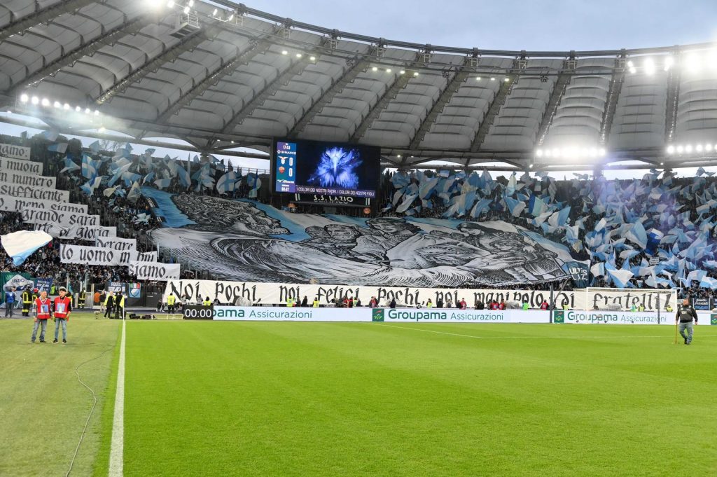 La coreografia della Curva Nord