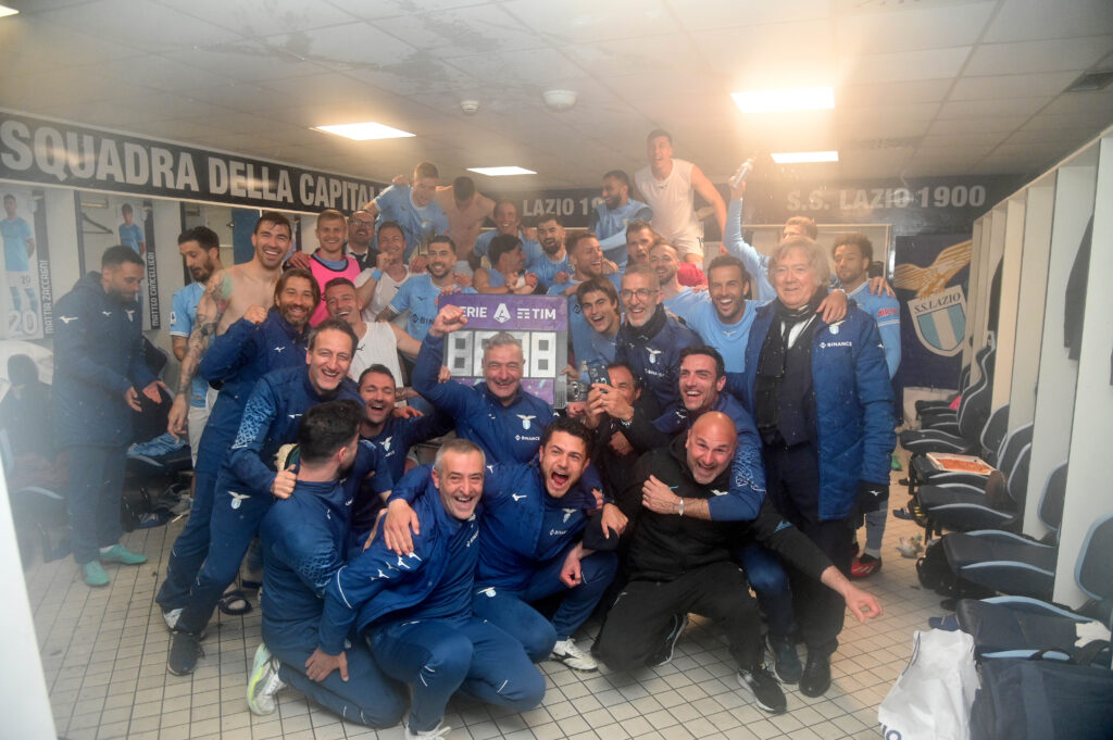 La Lazio esulta negli spogliatoi