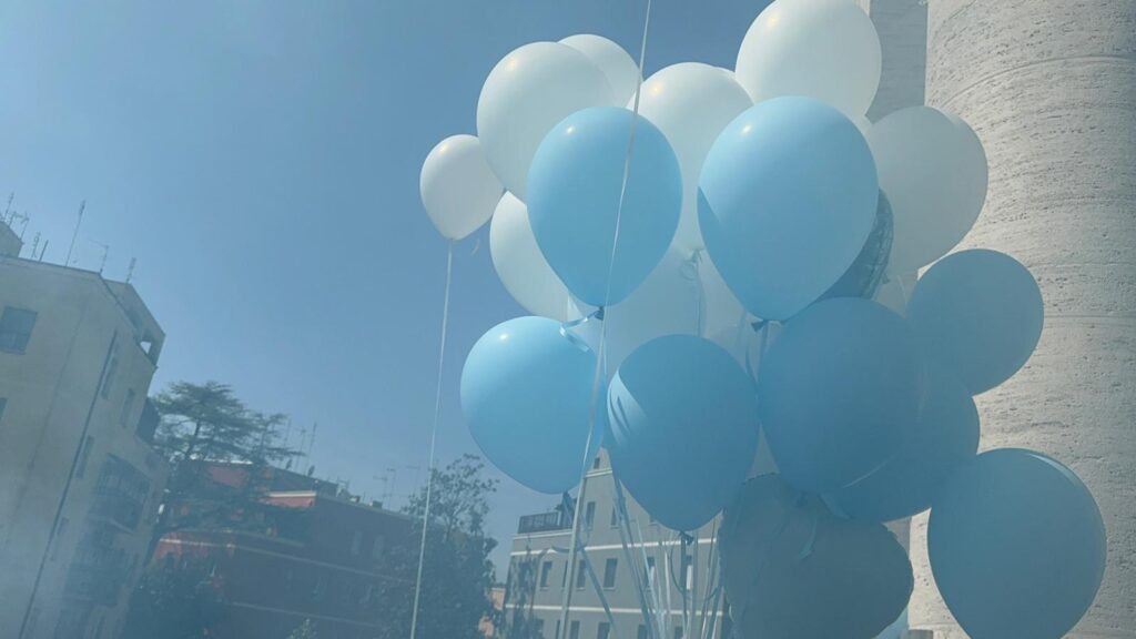 Palloncini esequie Suor Paola